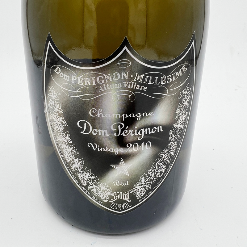 Moet & Chandon Dom Perignon Lady Gaga 2010
